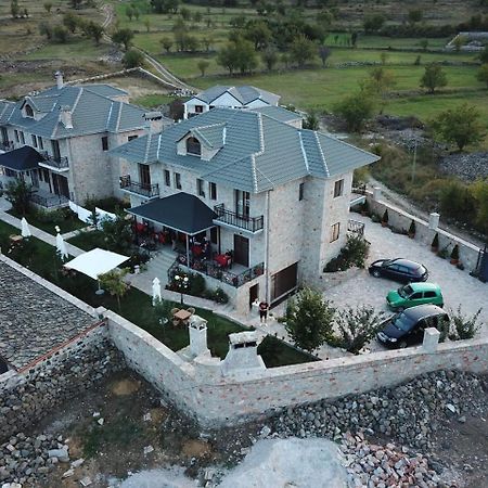 Vila Panorama Voskopoje Hotel Екстериор снимка