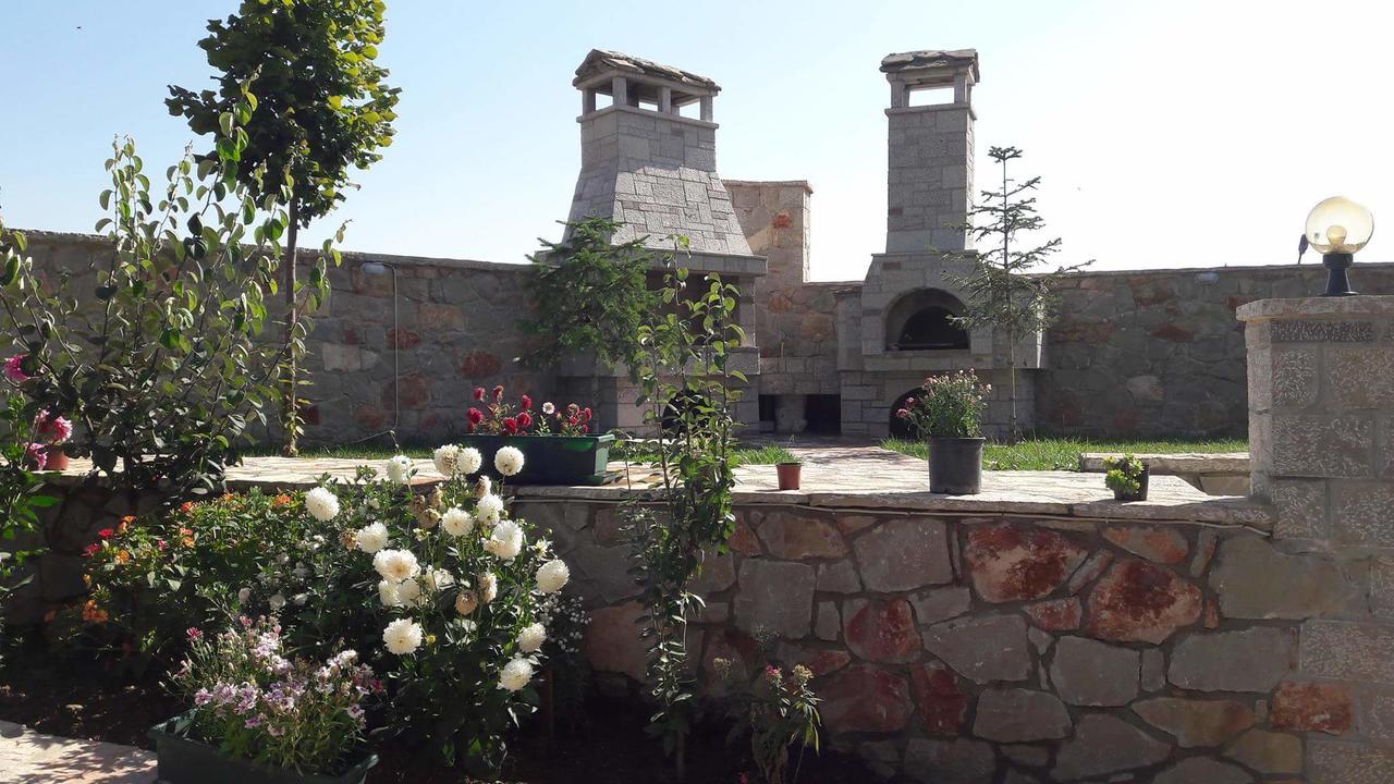 Vila Panorama Voskopoje Hotel Екстериор снимка