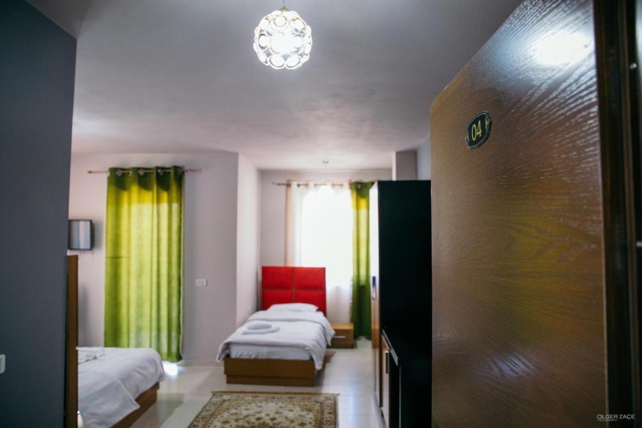 Vila Panorama Voskopoje Hotel Екстериор снимка