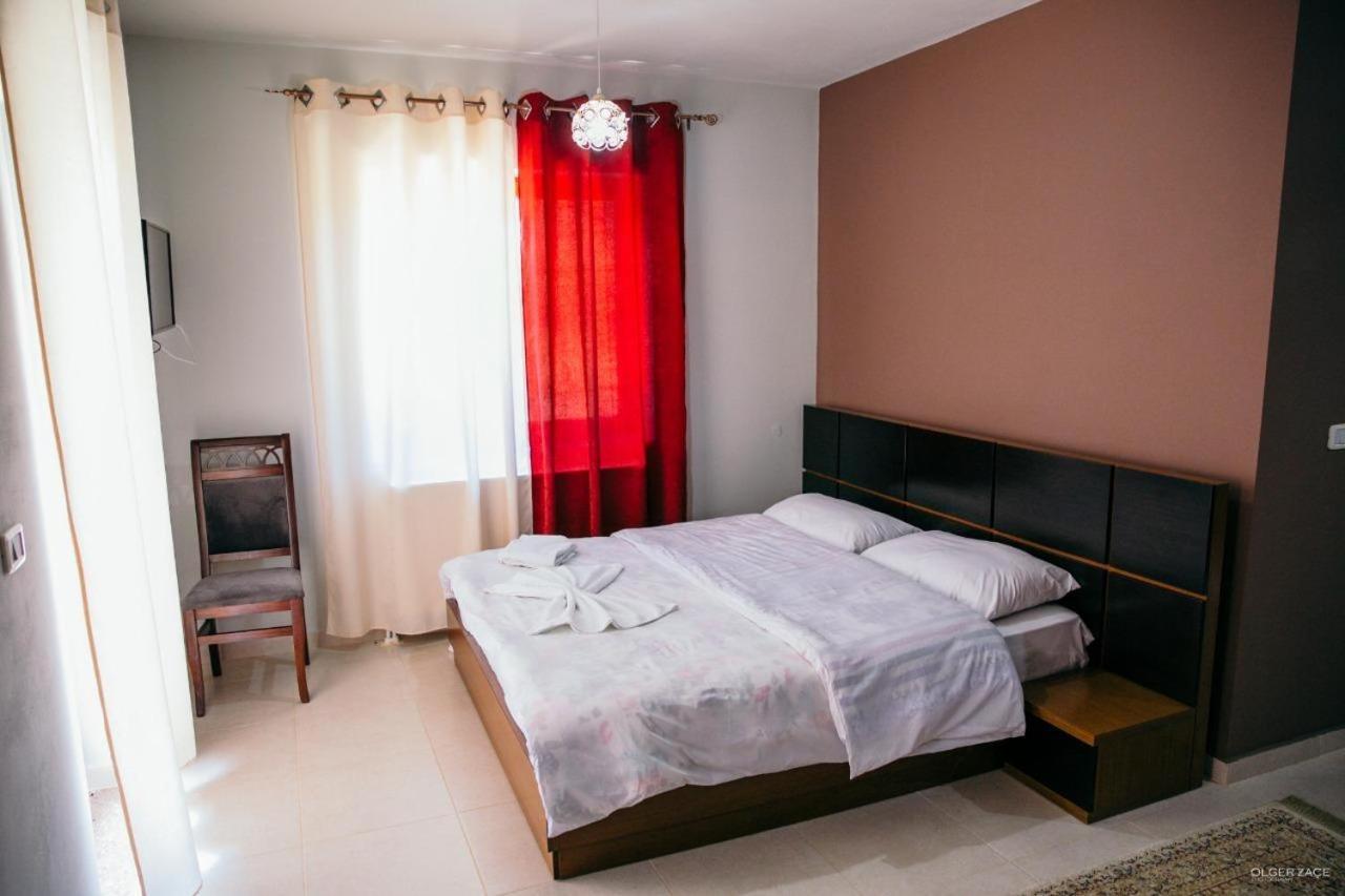 Vila Panorama Voskopoje Hotel Екстериор снимка
