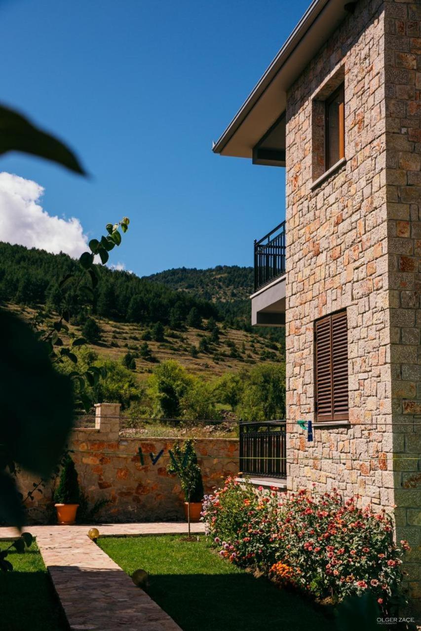 Vila Panorama Voskopoje Hotel Екстериор снимка