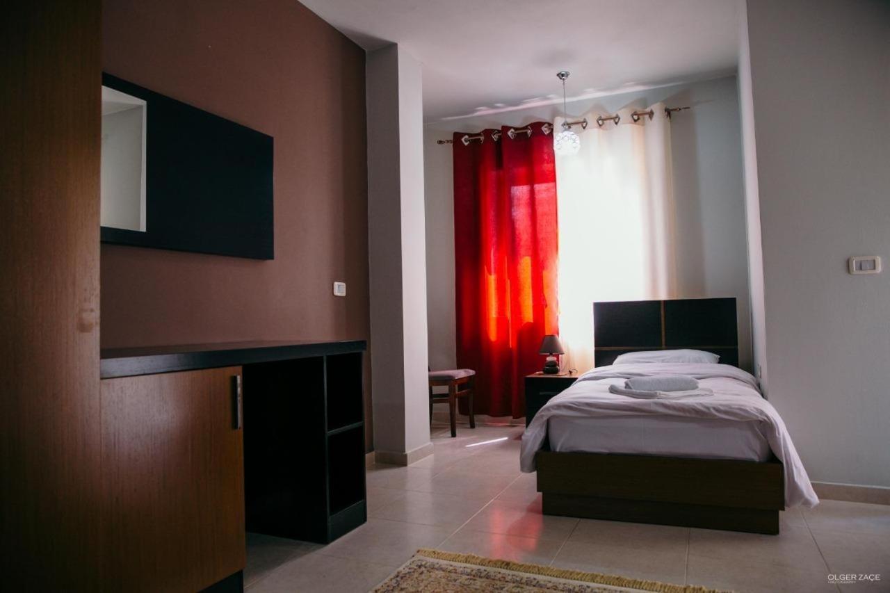 Vila Panorama Voskopoje Hotel Екстериор снимка